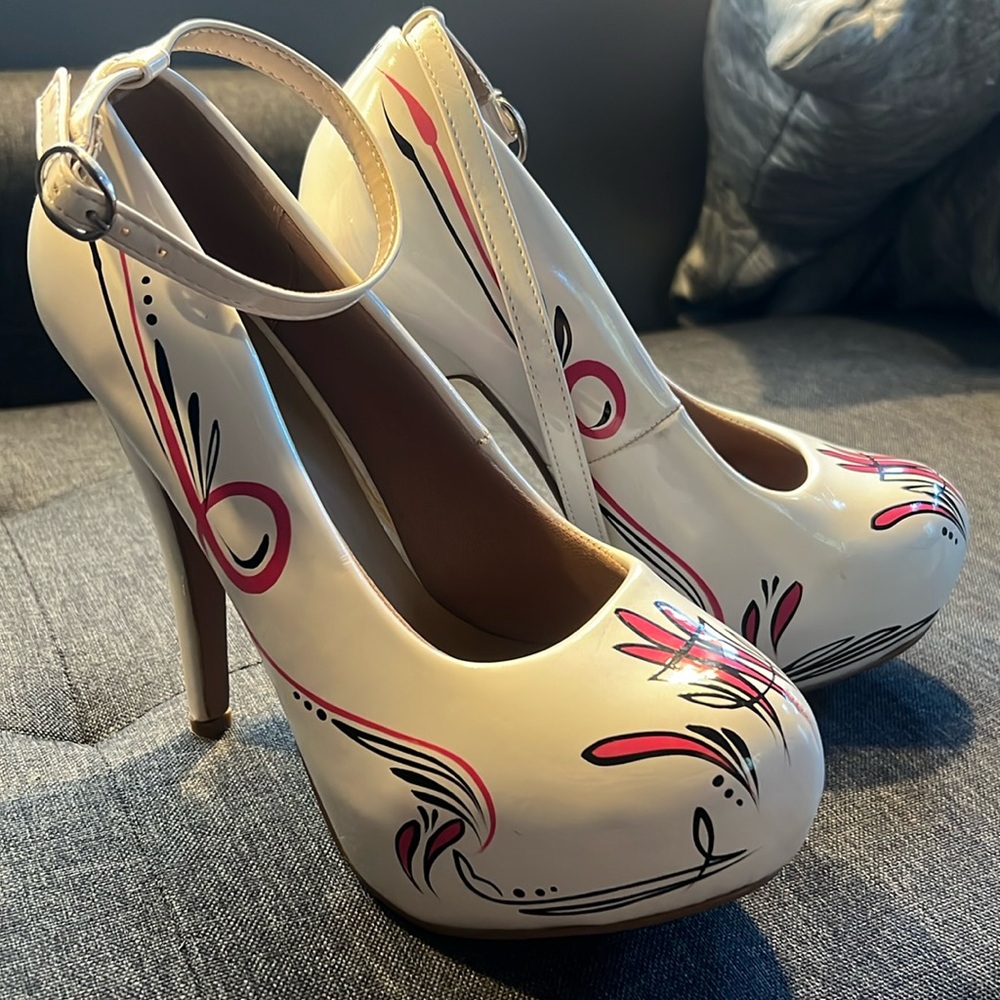 Hand painted pin up heels
